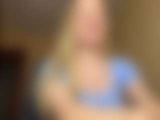 Live cam show with ApoloniaKlan - Hairy Pussy on StripNow