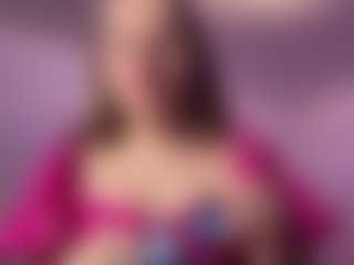 Live cam show with Kira Kinstler - Body Massage on justonemore.cc