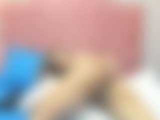 thin-alisson-becker's Live Sex Cam Show