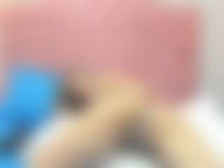 thin-alisson-becker's Live Sex Cam Show