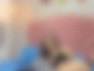 thin-alisson-becker's Live Sex Cam Show