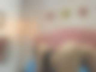 thin-alisson-becker's Live Sex Cam Show