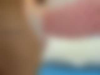 thin-alisson-becker's Live Sex Cam Show