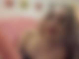 thin-alisson-becker's Live Sex Cam Show