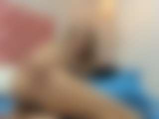 thin-alisson-becker's Live Sex Cam Show