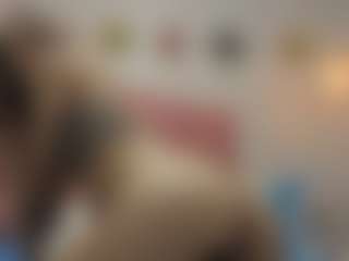 thin-alisson-becker's Live Sex Cam Show
