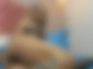 thin-alisson-becker's Live Sex Cam Show