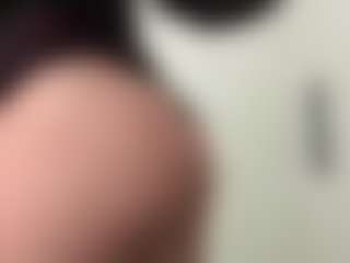 troubleinlace's Live Sex Cam Show