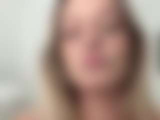 Live cam show with troubleinlace - Sexwebcam on Mixed Magazine Live