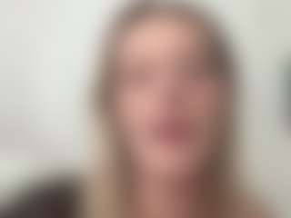 troubleinlace's Live Sex Cam Show
