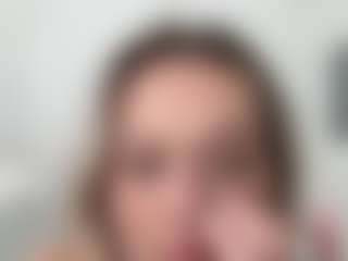 troubleinlace's Live Sex Cam Show