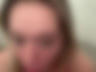 troubleinlace's Live Sex Cam Show