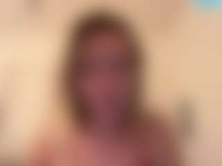 troubleinlace's Live Sex Cam Show