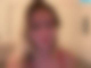 troubleinlace's Live Sex Cam Show