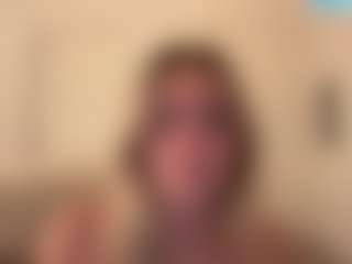 troubleinlace's Live Sex Cam Show