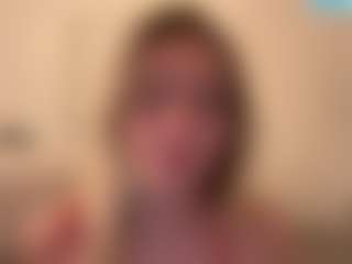 troubleinlace's Live Sex Cam Show