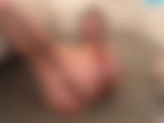 troubleinlace's Live Sex Cam Show