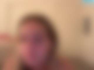 troubleinlace's Live Sex Cam Show