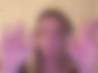 troubleinlace's Live Sex Cam Show