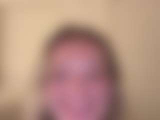 troubleinlace's Live Sex Cam Show