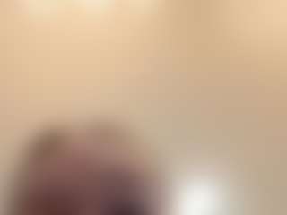 troubleinlace's Live Sex Cam Show