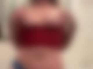 troubleinlace's Live Sex Cam Show