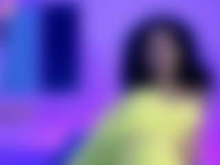 lucie-petite's Live Sex Cam Show