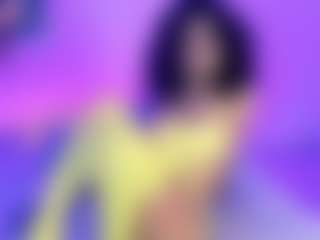 lucie-petite's Live Sex Cam Show