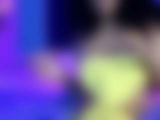 lucie-petite's Live Sex Cam Show