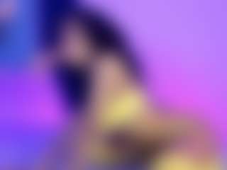 lucie-petite's Live Sex Cam Show