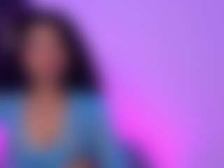 lucie-petite's Live Sex Cam Show