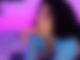 lucie-petite's Live Sex Cam Show