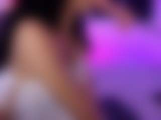 Live cam show with lucie-petite - Blowjob on Camsoda