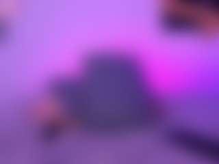 Live cam show with lucie-petite - New Mature on Camsoda