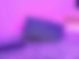 lucie-petite's Live Sex Cam Show