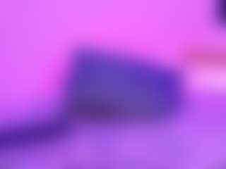 lucie-petite's Live Sex Cam Show