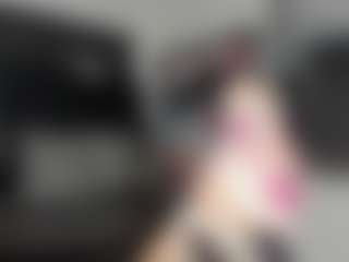 Live cam show with SamanthaMiller8 - Foot Fetish on Milfs Live