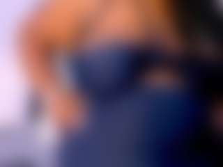 Live cam show with Treisy Vixen - Middle Aged on Dare Cams