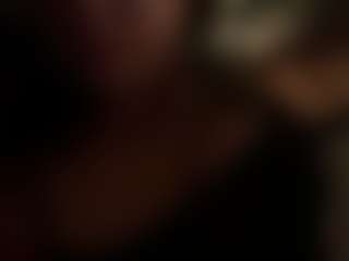 Live cam show with dreamlanddoll - Brown Hair on livesuperchat.net