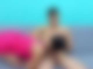 yeache's Live Sex Cam Show
