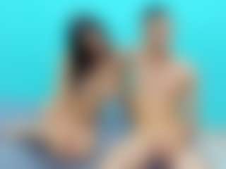 yeache's Live Sex Cam Show