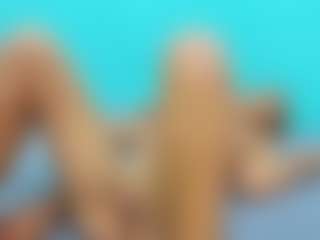 yeache's Live Sex Cam Show