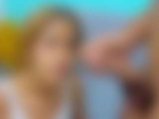 yeache's Live Sex Cam Show