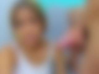 yeache's Live Sex Cam Show