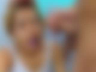 yeache's Live Sex Cam Show