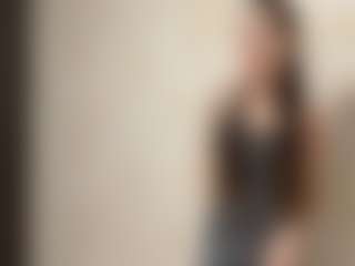 Bella's Live Sex Cam Show