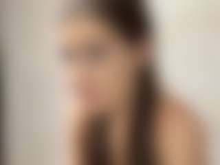 Bella's Live Sex Cam Show