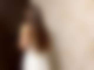 Bella's Live Sex Cam Show