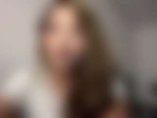 EnaStamnos's Live Sex Cam Show