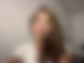 EnaStamnos's Live Sex Cam Show